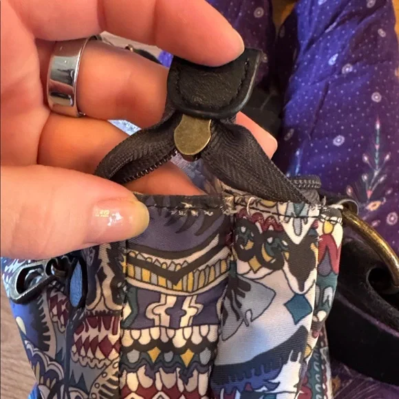 EUC Sakroots Eco Twill Multicolor Patterned crossbody Bag - Picture 13 of 14